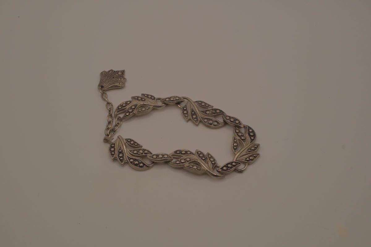 Vintage Art Deco style marcasite leaf bracelet