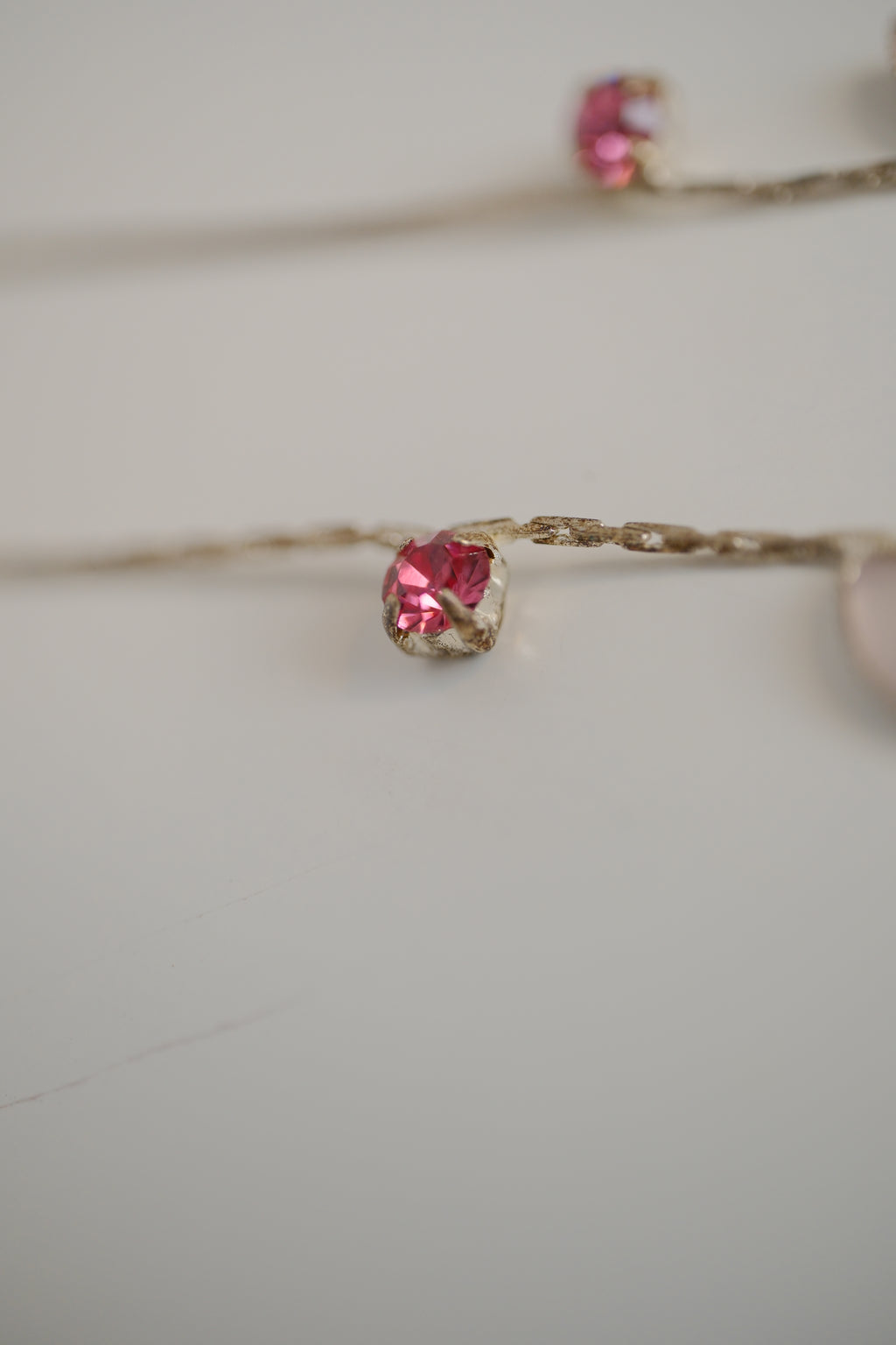 Pink rhinestone floral choker necklace