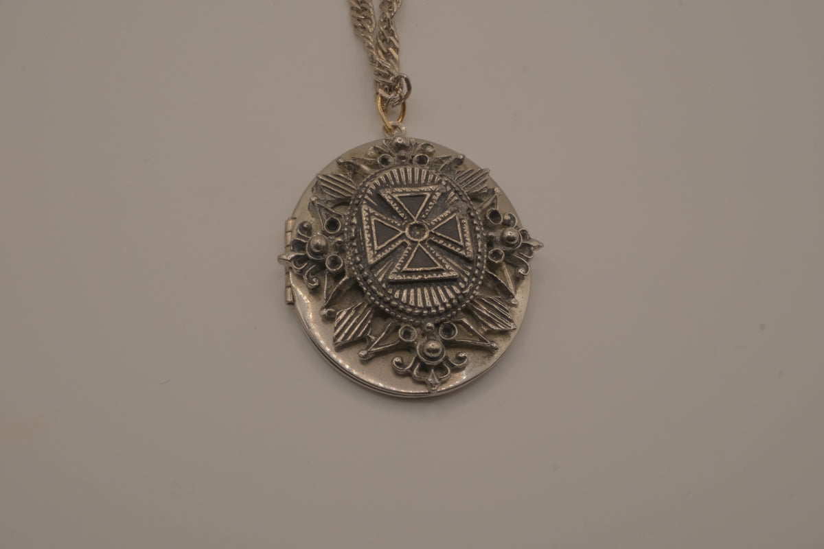Antique Victorian-style locket necklace