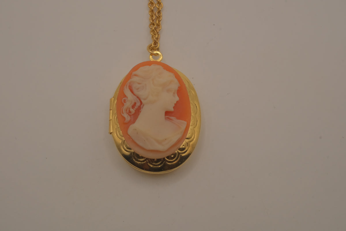 Vintage cameo locket necklace