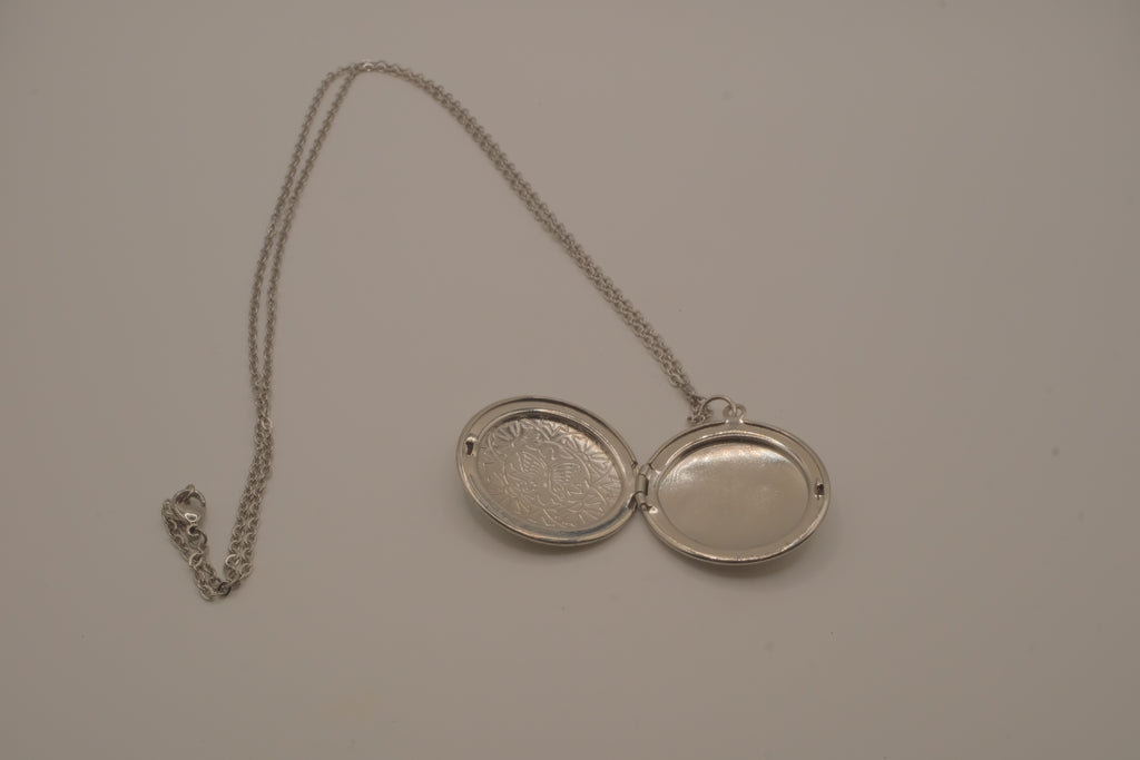 Vintage butterfly floral locket necklace