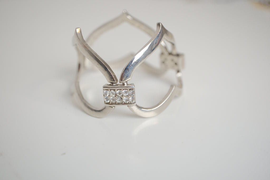Silver tone open-heart link bracelet