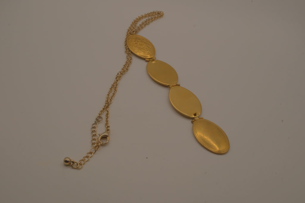 Vintage Gold Floral 4-photo folding locket necklace
