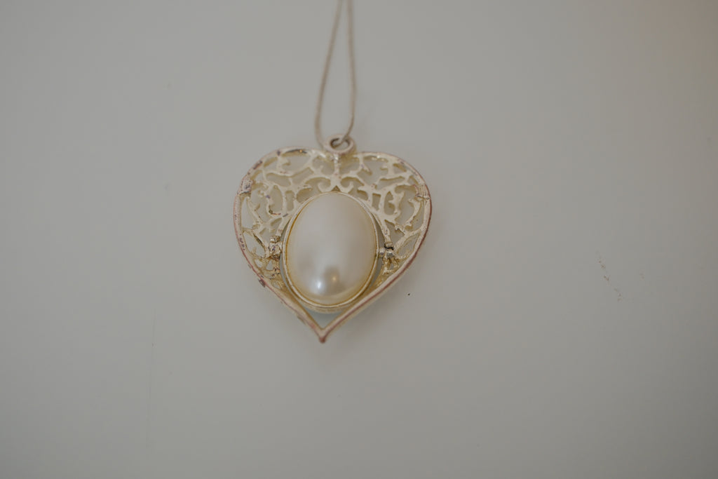 Vintage Blue Cameo pendant necklace