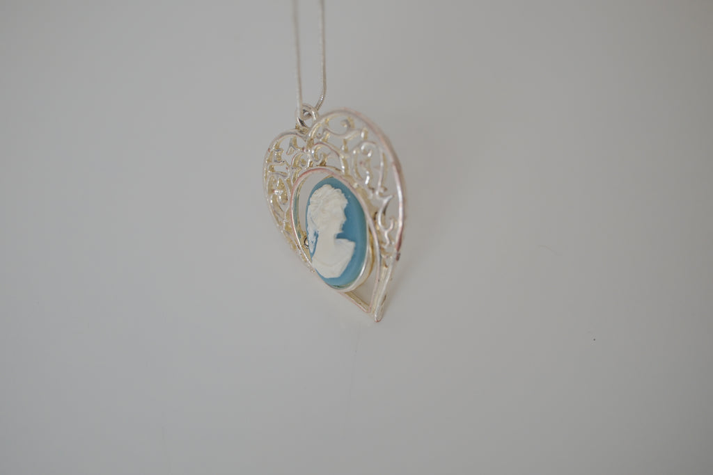 Vintage Blue Cameo pendant necklace