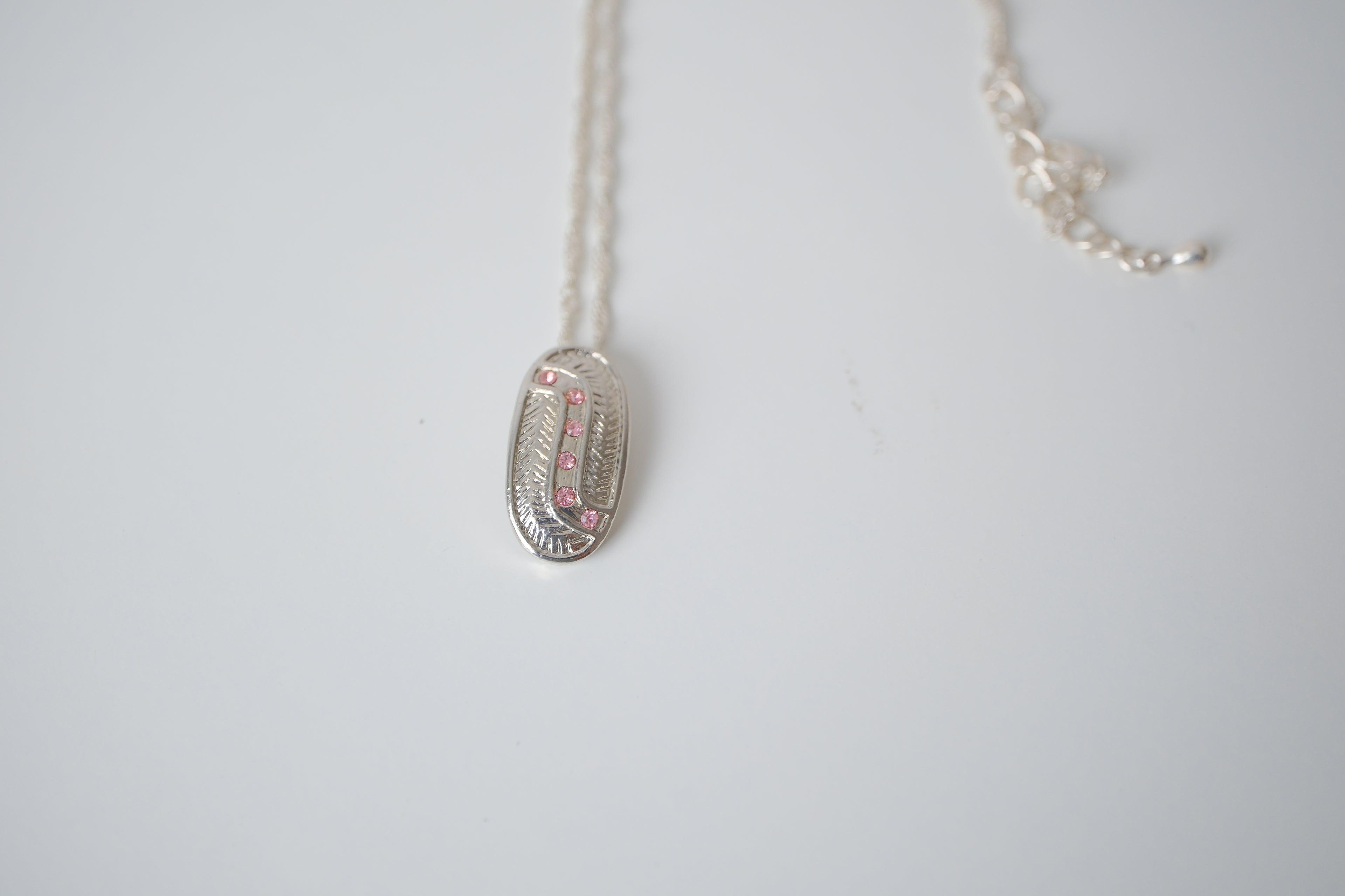 Ma Bella Silver tone delicate Pink rinestones necklace