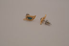 Vintage wing design stud earrings