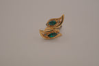 Vintage wing design stud earrings