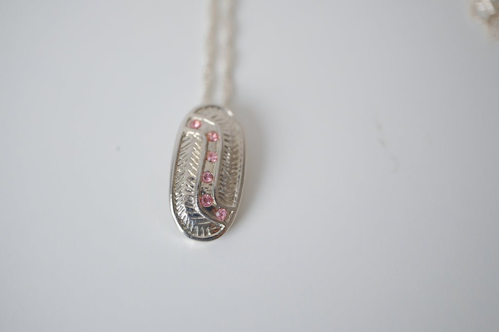 Ma Bella Silver tone delicate Pink rinestones necklace