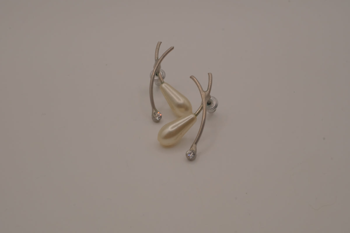 Modernist faux pearl drop earrings