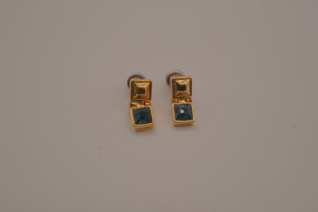 Vintage Geometric stacked-square stud earrings