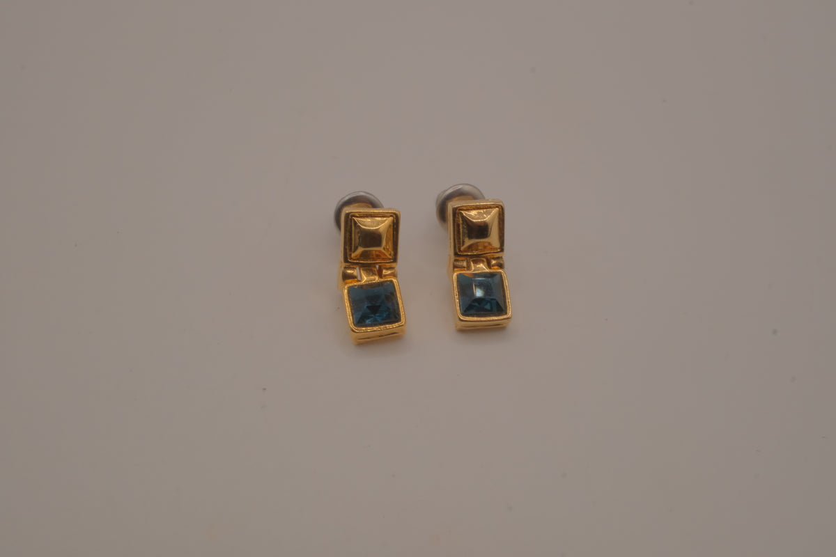 Vintage Geometric stacked-square stud earrings