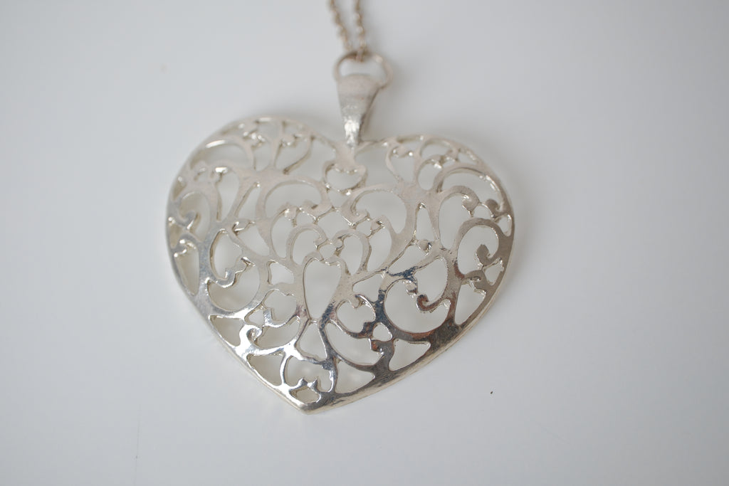 Silver-tone Large filigree heart pendant necklace
