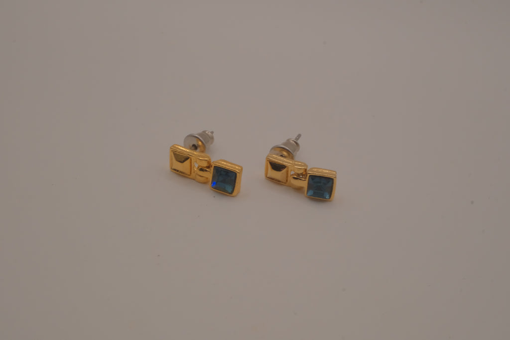 Vintage Geometric stacked-square stud earrings