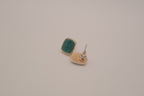 Vintage cushion-cut green cabochon stud earrings&nbsp;