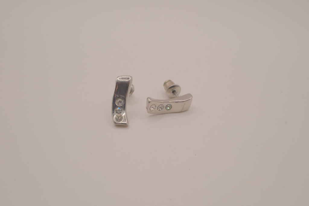 Vintage cureved bar stud earrings&nbsp;
