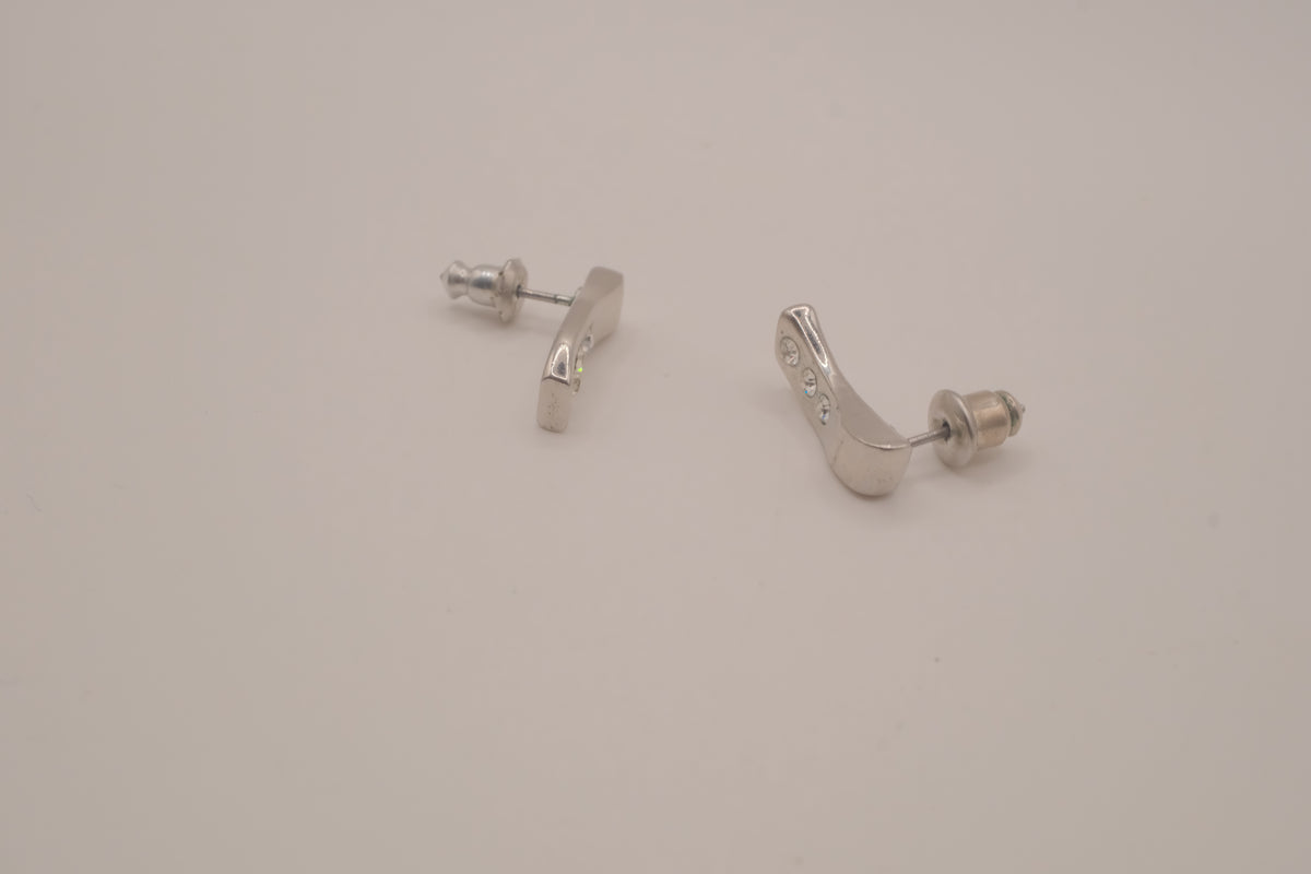 Vintage cureved bar stud earrings&nbsp;