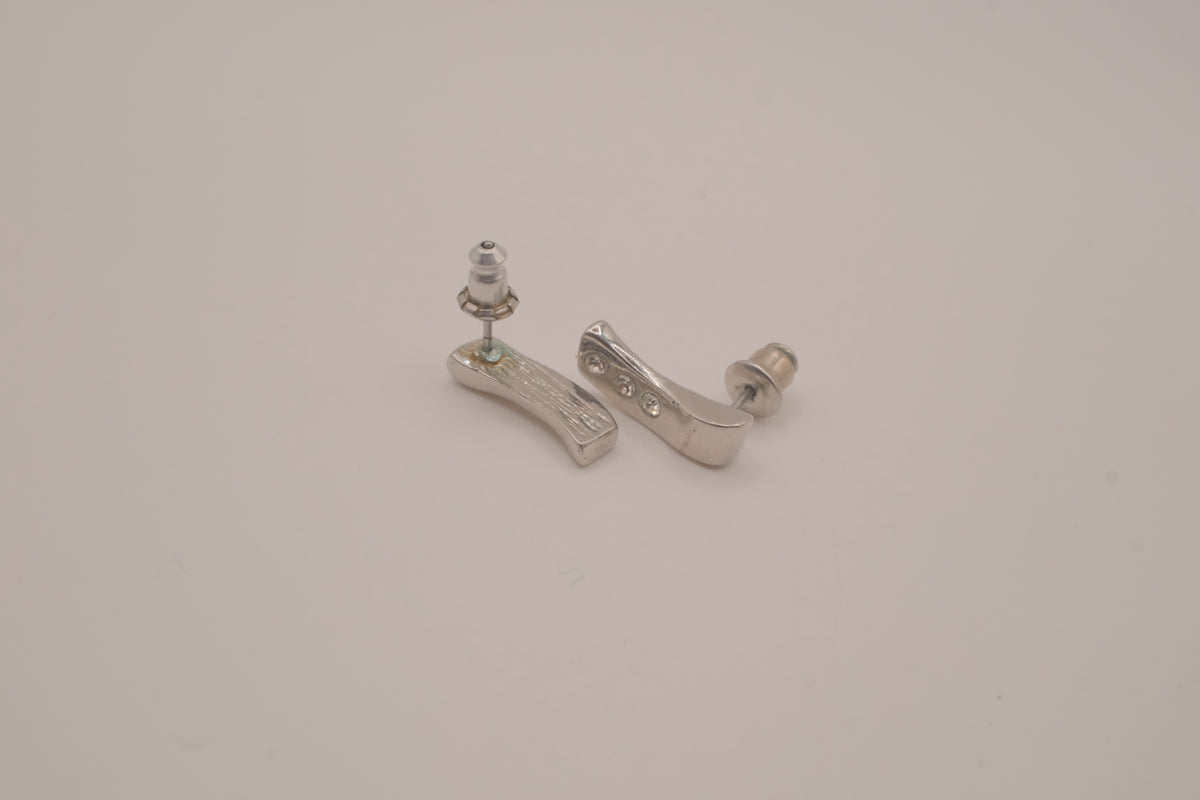 Vintage cureved bar stud earrings&nbsp;