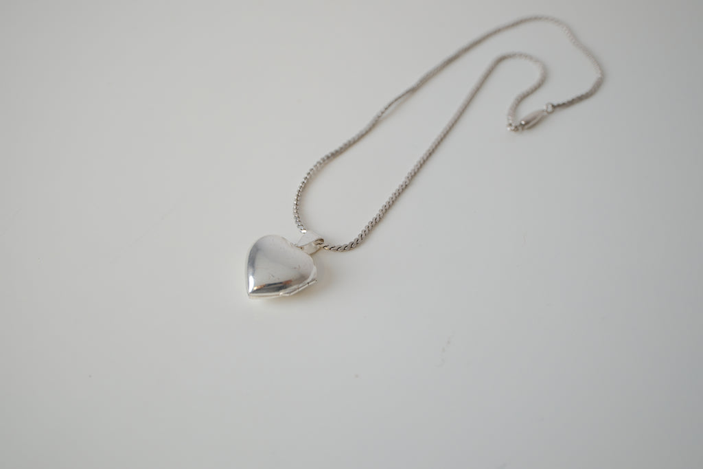 Small shiny heart locket necklace