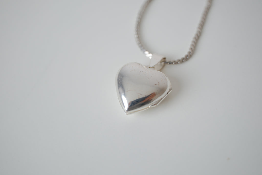 Small shiny heart locket necklace