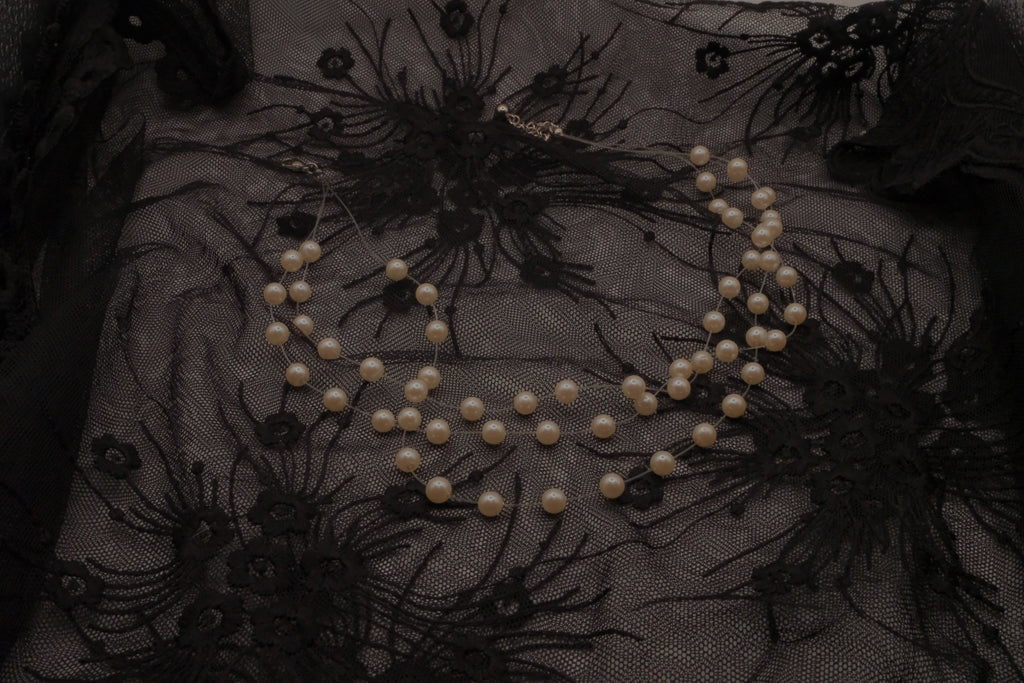 Avon "Pearlesque" Triple Illusion Necklace