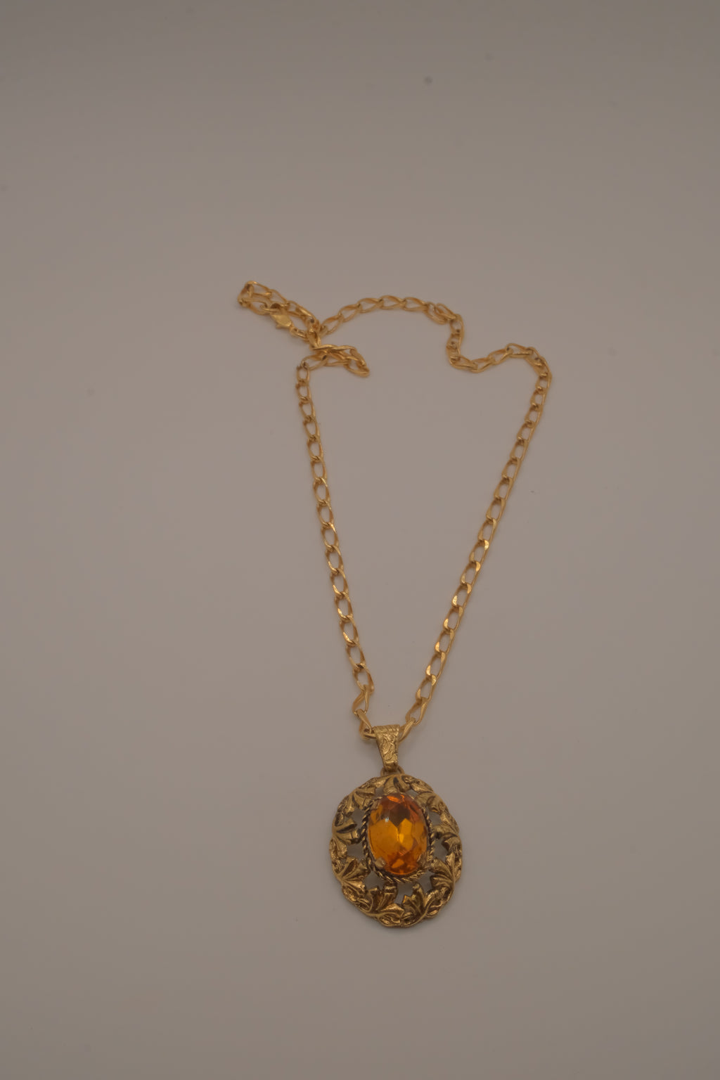 Vintage Amber stone gold necklace