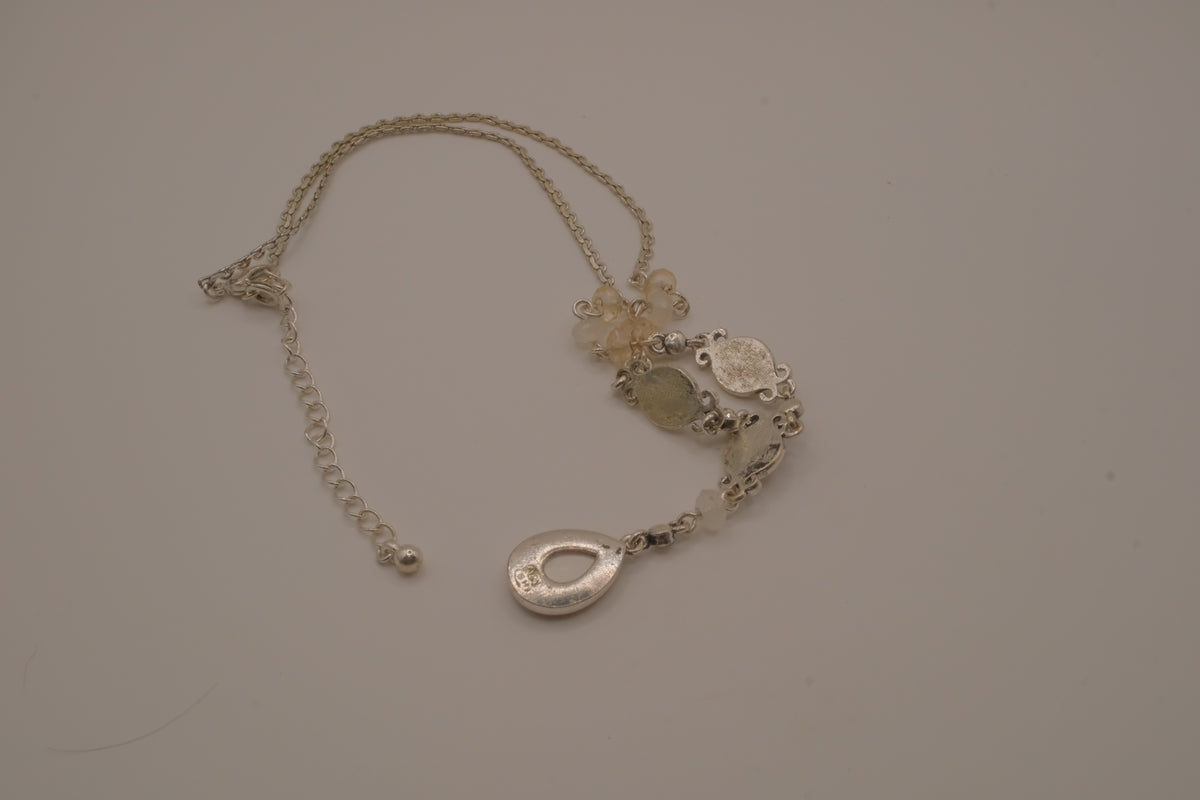 Vintage Avon silver-toned "Goddess" teardrop lariat Y-drop necklace