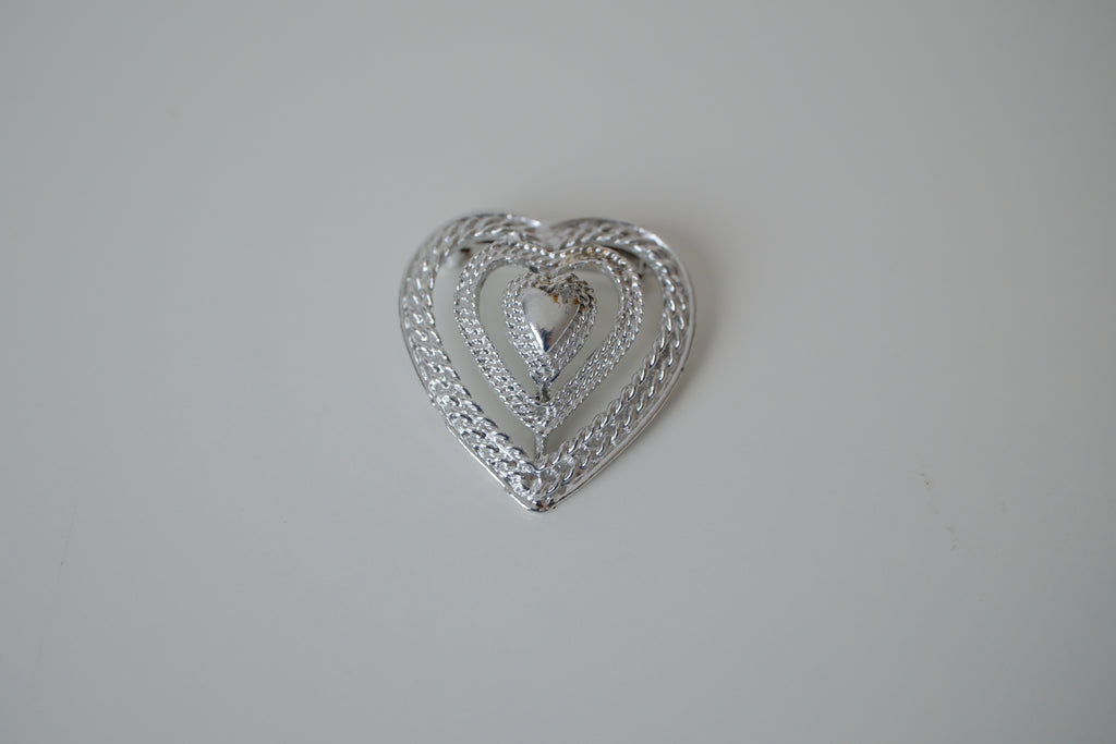 Vintage Gerry's heart pin