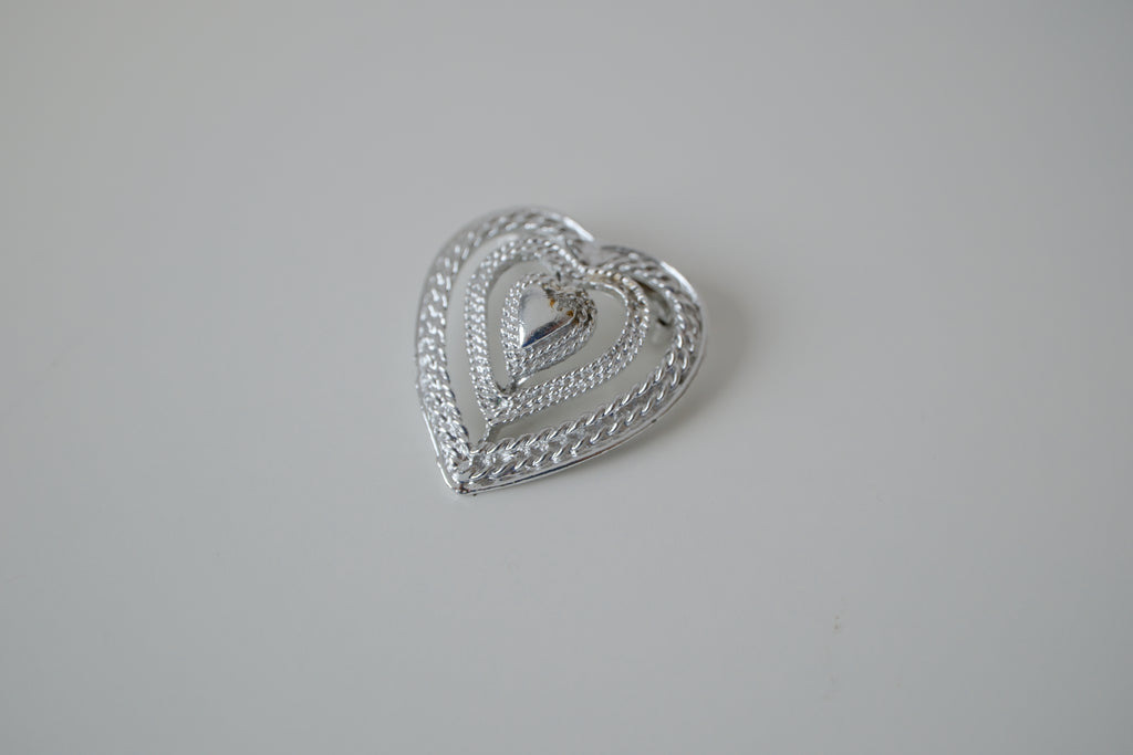 Vintage Gerry's heart pin