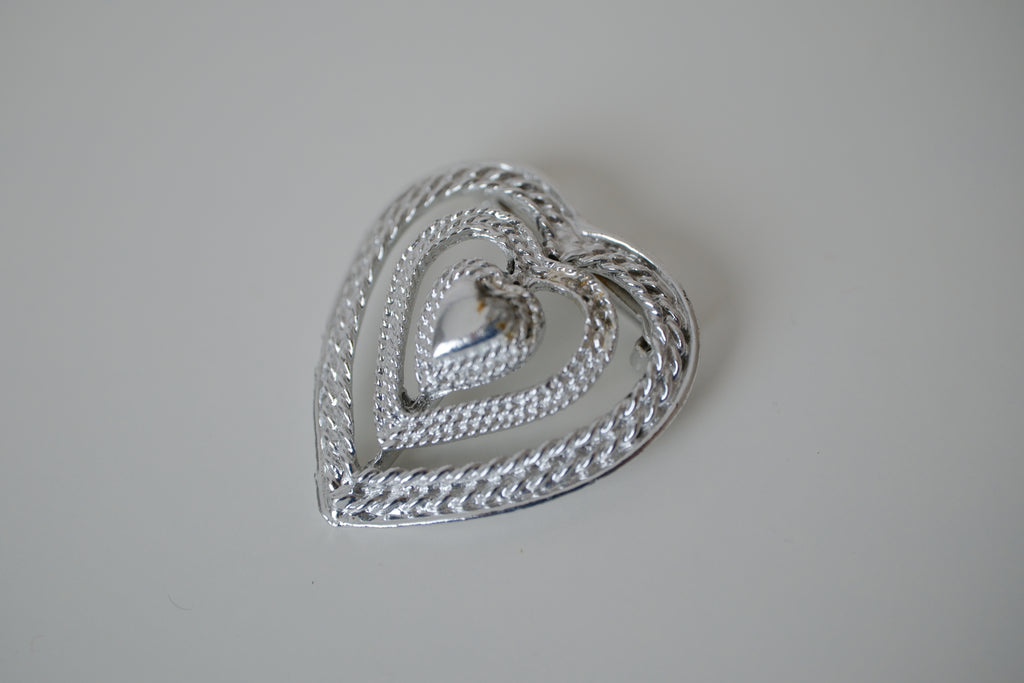 Vintage Gerry's heart pin