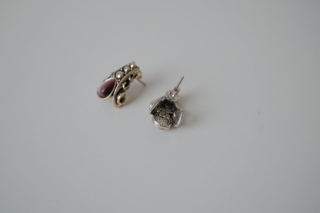 Vintage Avon Purple Stone stud earrings