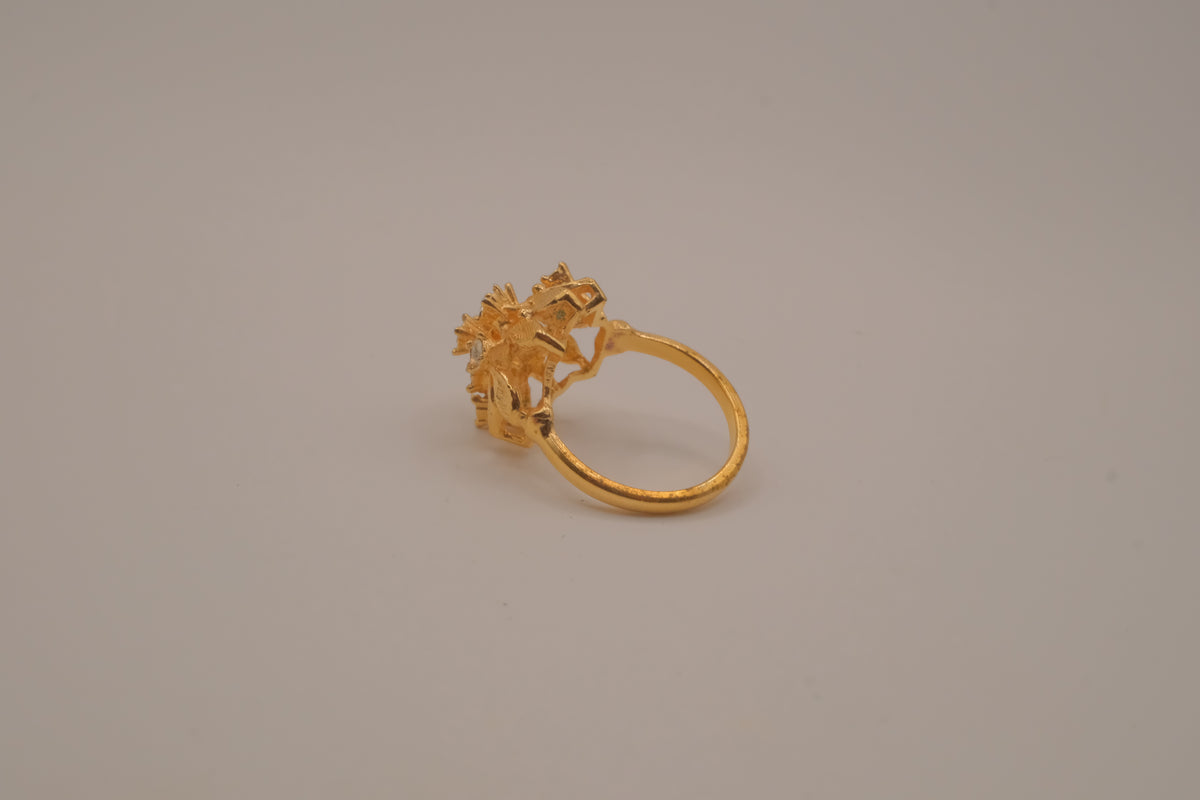 Vintage yellow gold cluster cocktail ring