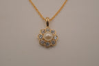 Vintage-style flower pendant necklace