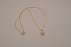 Vintage-style flower pendant necklace