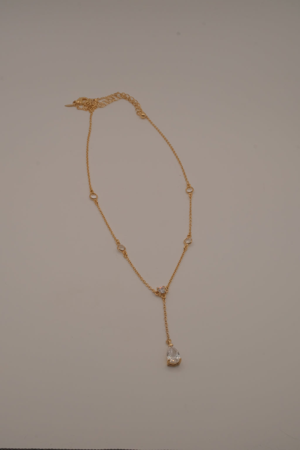 Vintage Avon crystal Y-drop lariat necklace