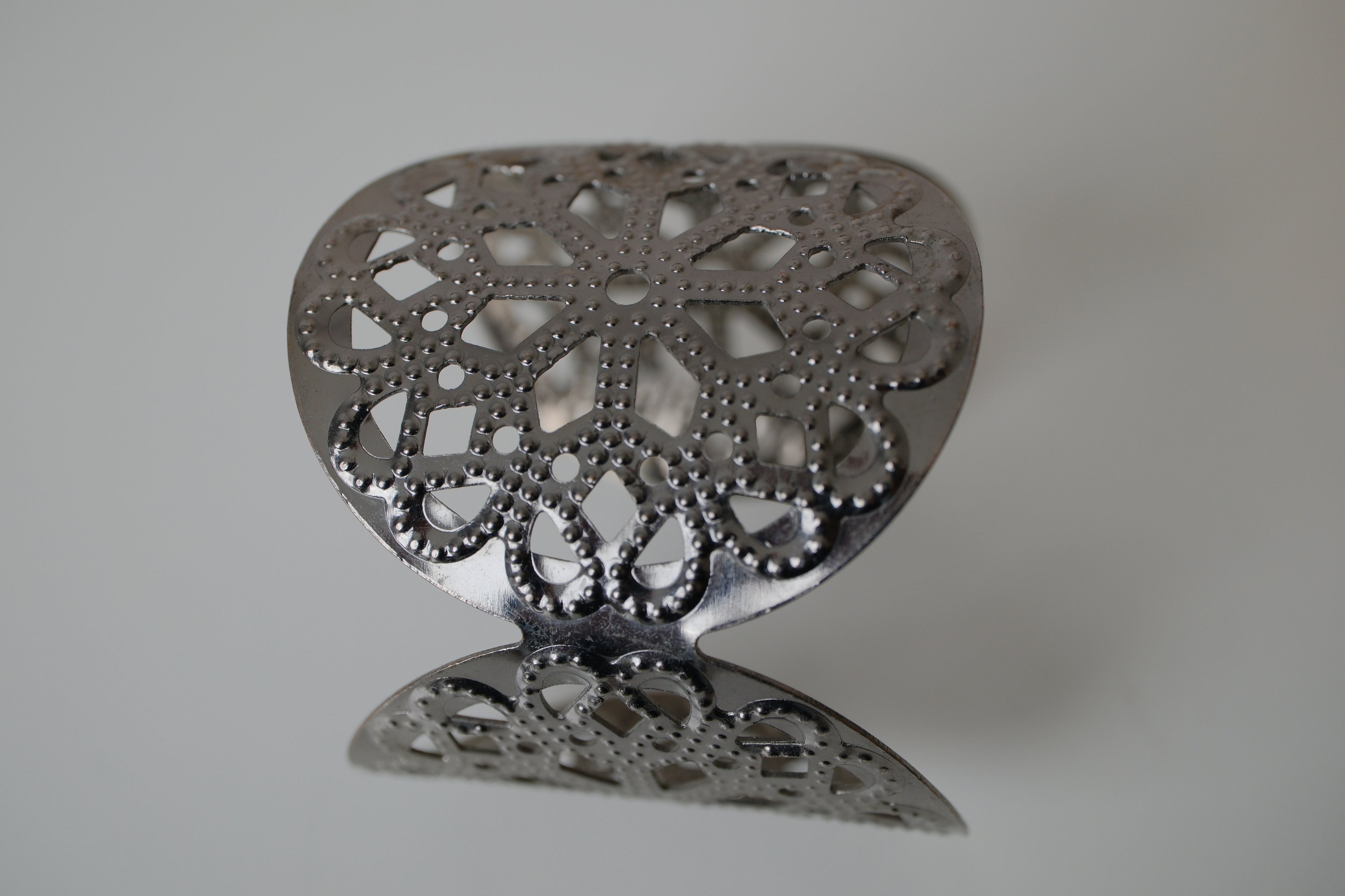 Wide silver cuff bracelet with Floral pattern