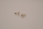 Vintage Avon flower stud earrings