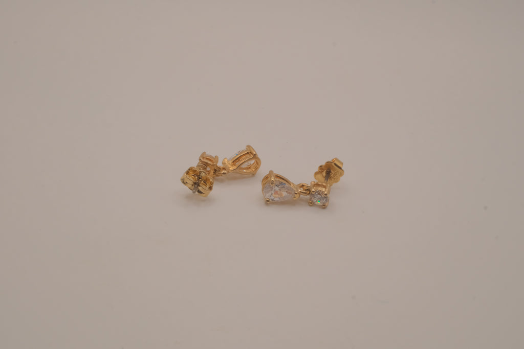 Vintage Avon gold-tone drop earrings