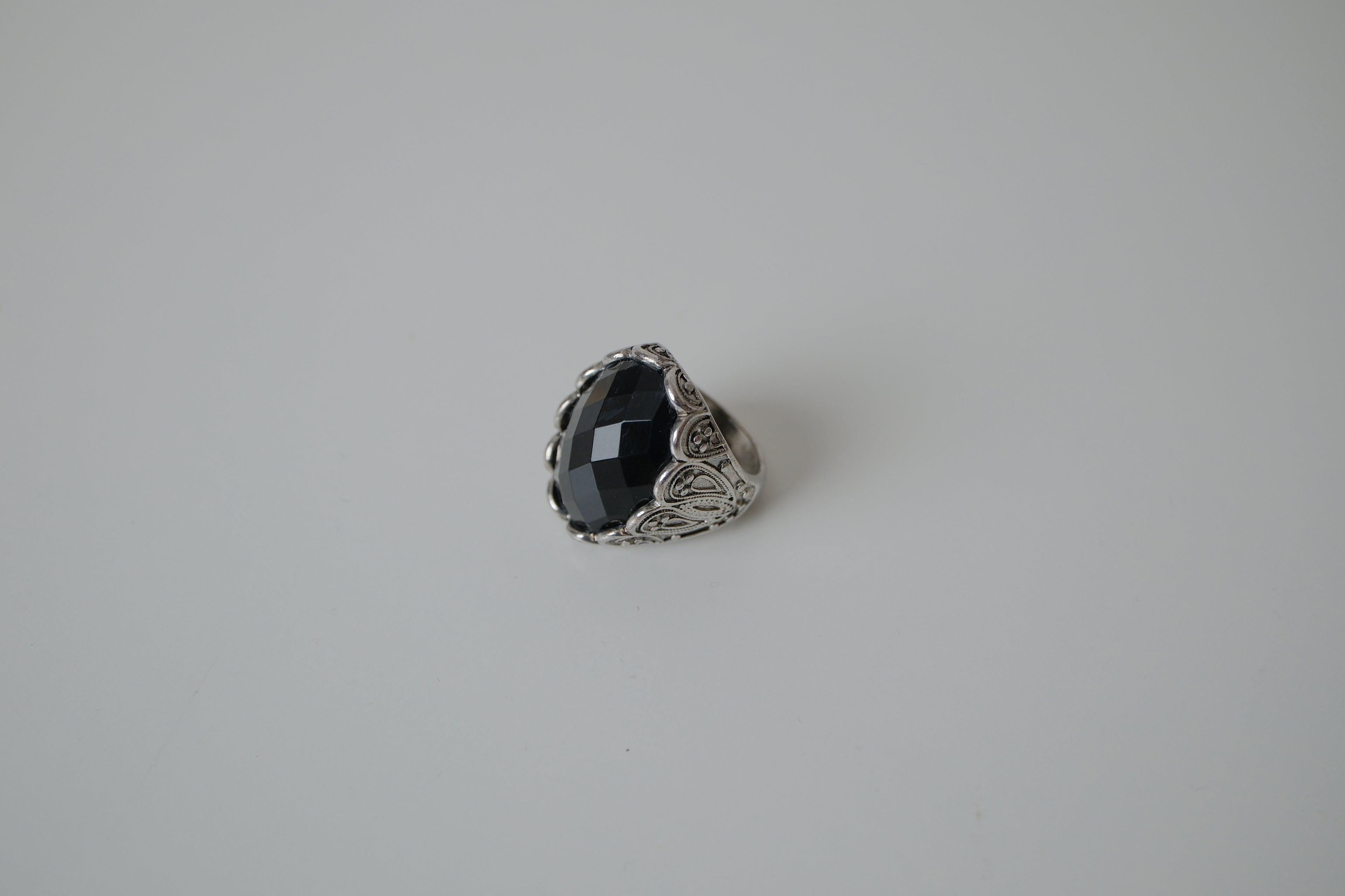 Vintage oversize Silver toned Black statement ring