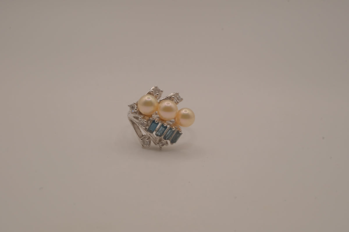 Sterling silver faux pearl and rhinestones cocktail ring