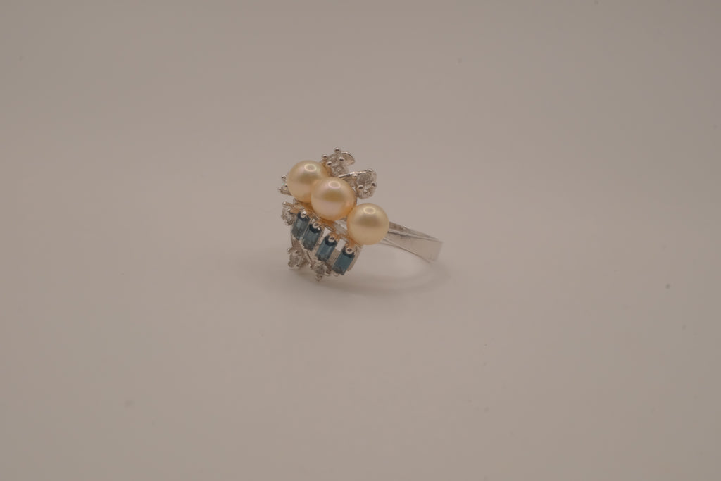 Sterling silver faux pearl and rhinestones cocktail ring