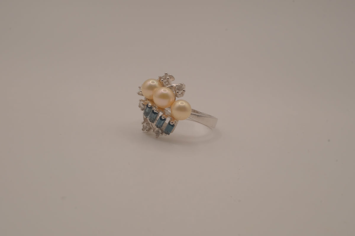 Sterling silver faux pearl and rhinestones cocktail ring