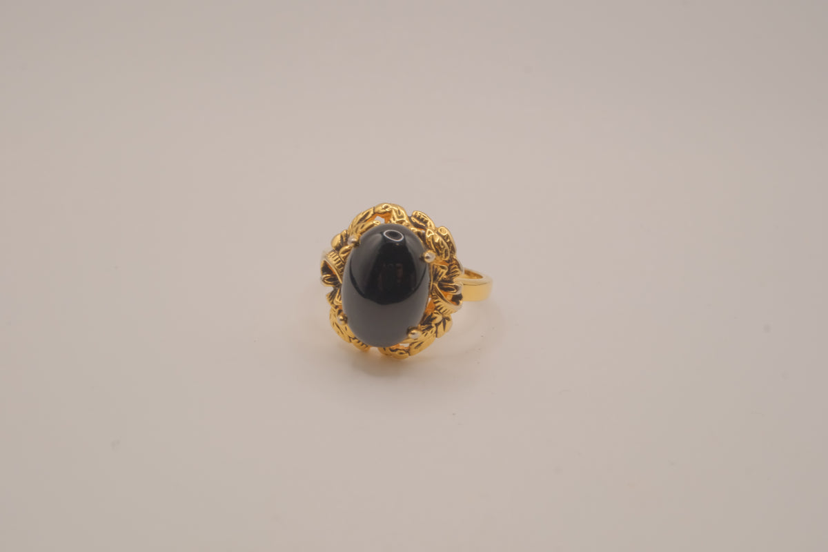 Vintage oval faux black onyx cocktail ring