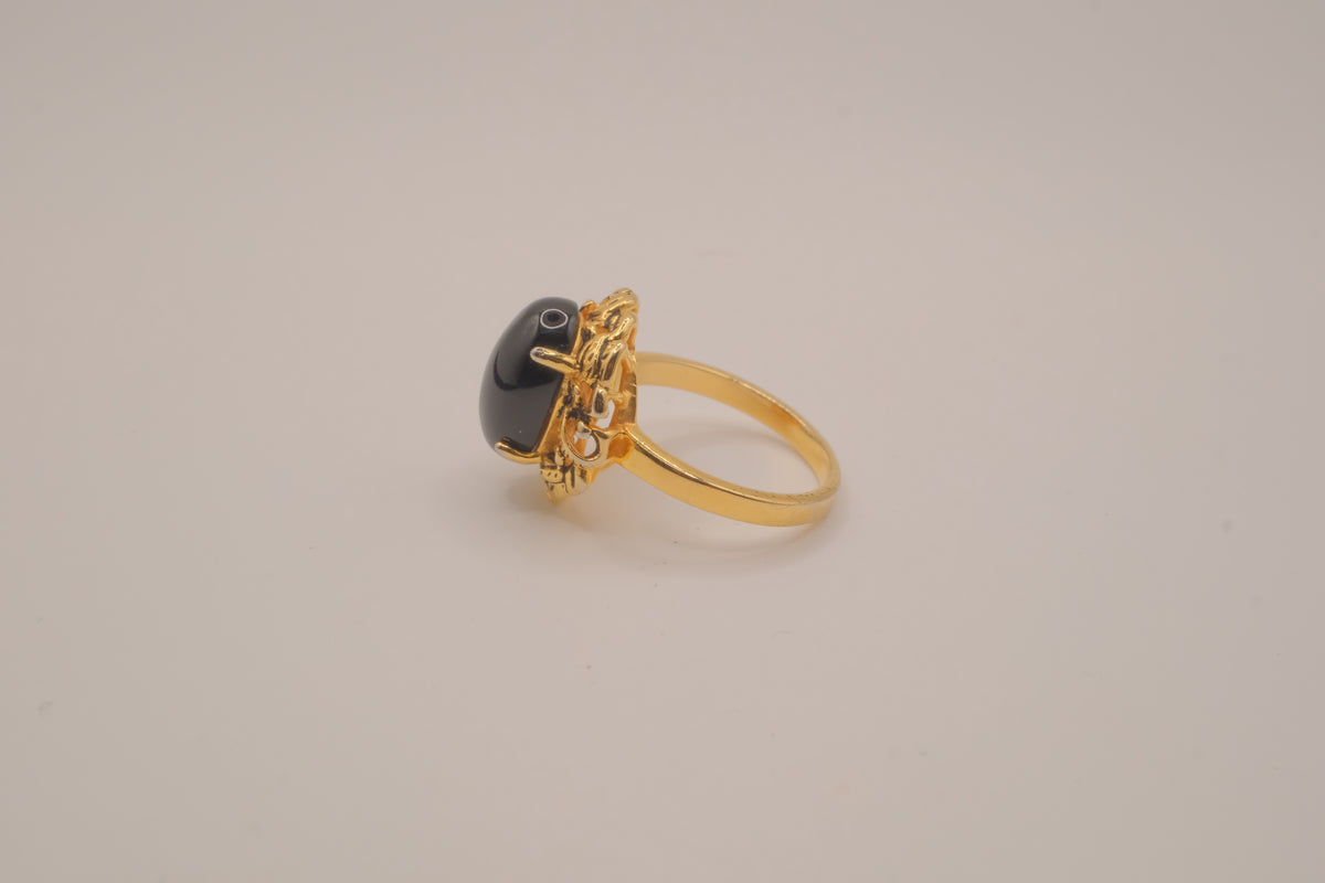 Vintage oval faux black onyx cocktail ring