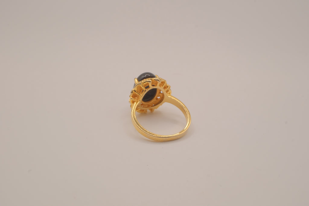 Vintage oval faux black onyx cocktail ring