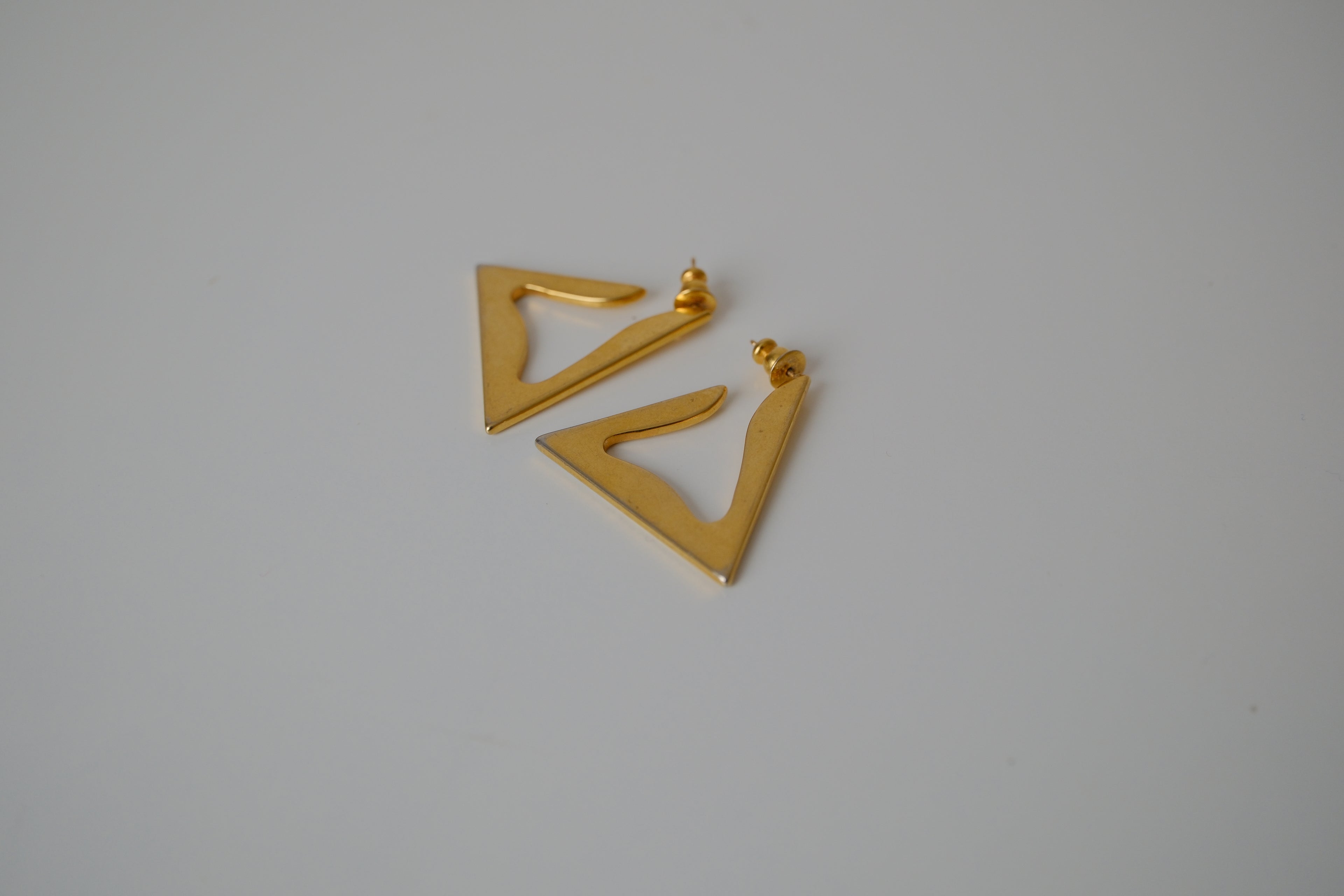 Vintage Gold tone triangle hoop earrings&nbsp;