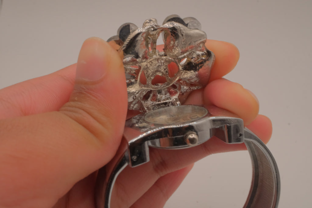 Vintage Figaro Couture rhinestone peek-a-boo bangle bracelet watch&nbsp;