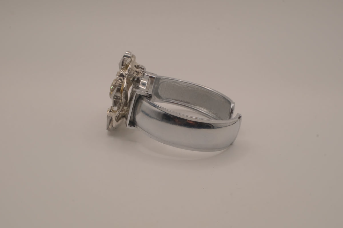 Vintage Figaro Couture rhinestone peek-a-boo bangle bracelet watch&nbsp;