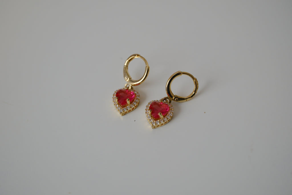 Vintage Gold toned Red heart drop earrings
