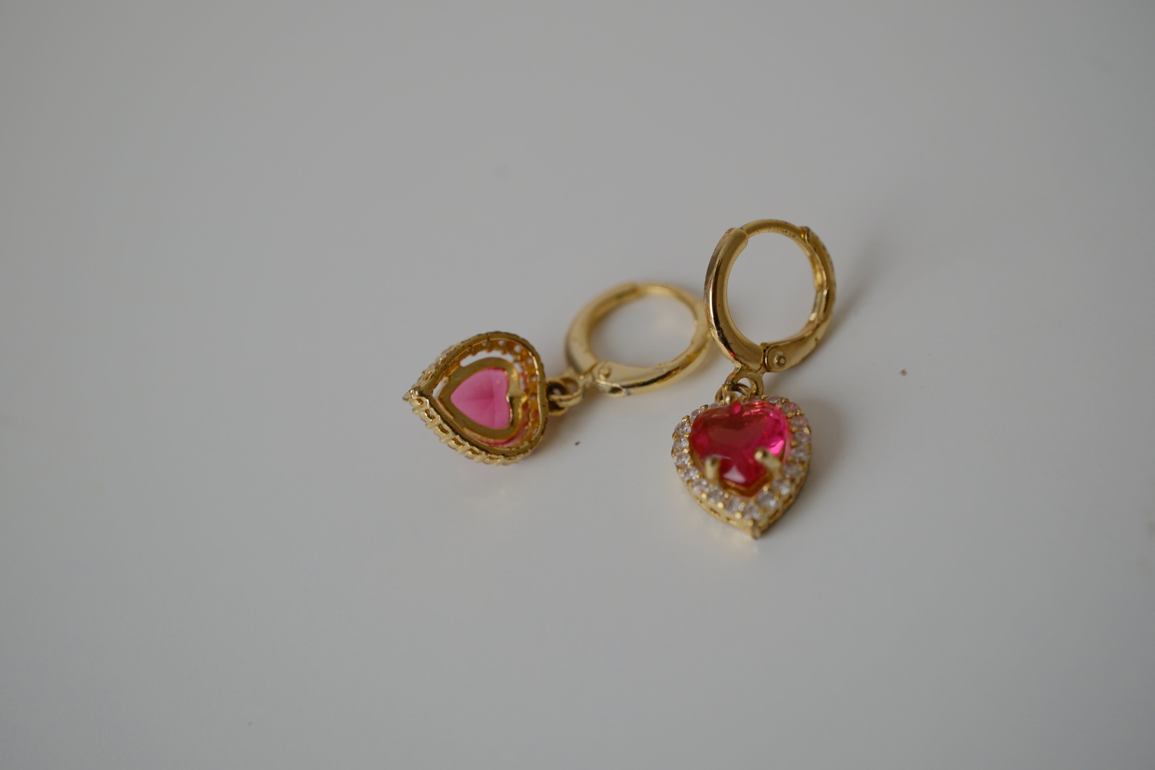 Vintage Gold toned Red heart drop earrings